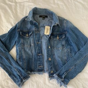 JEAN JACKET ✨ - F21